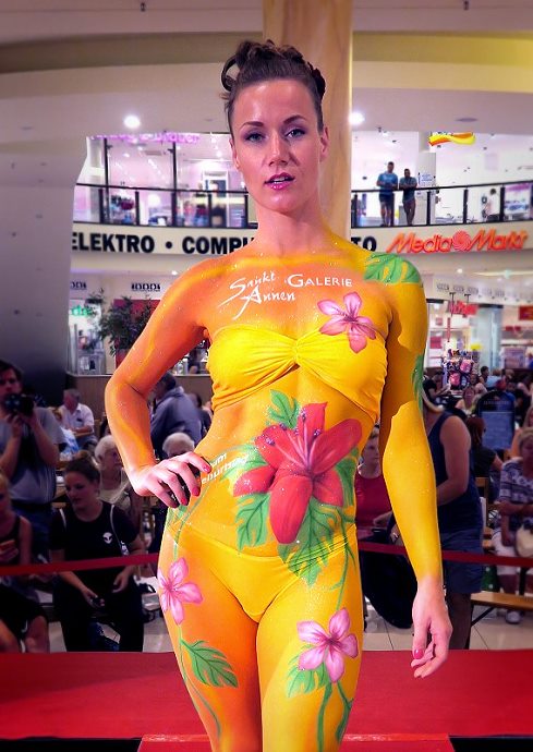 event Bodypainting Flowers 1