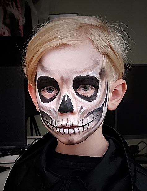 Halloween Kinderschminken Skull Totenkopf