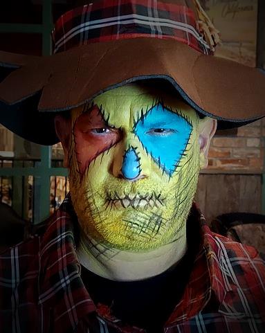 Halloween Facepainting Vogelscheuche