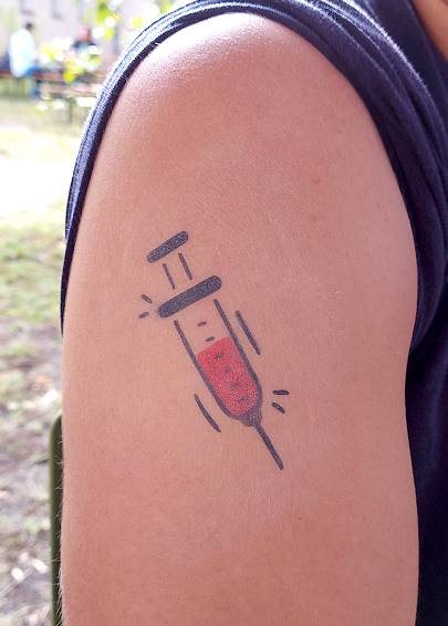 Airbrush Tattoo Medizin Spritze (2)