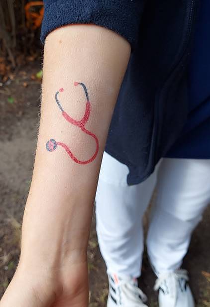 Airbrush Tattoo Medizin Stethoskop